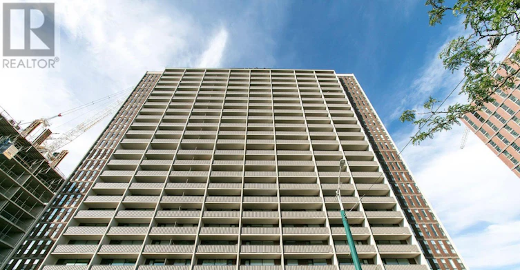 711-666 Spadina Avenue, Toronto, ON, M5S 2H8 - 2