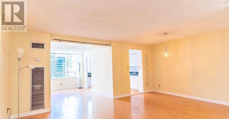 2021-633 Bay Street, Toronto, ON, M5G 2G4 - 4