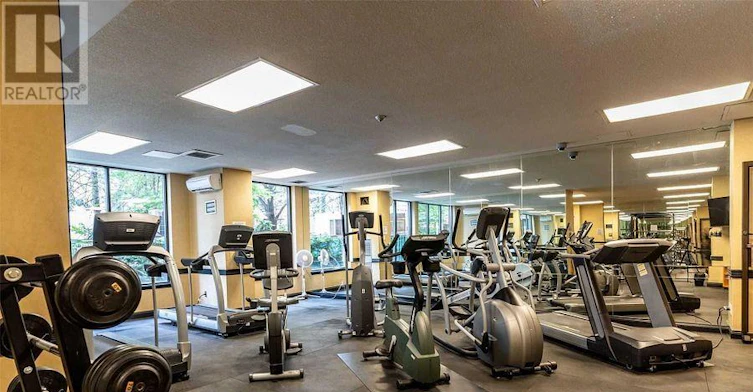 2021-633 Bay Street, Toronto, ON, M5G 2G4 - 21