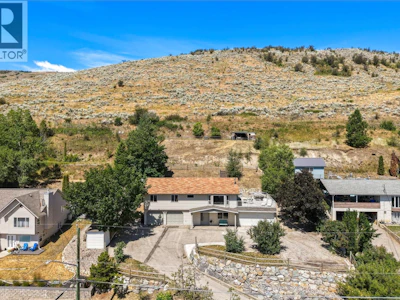 6512 Blue Jay Road - 2