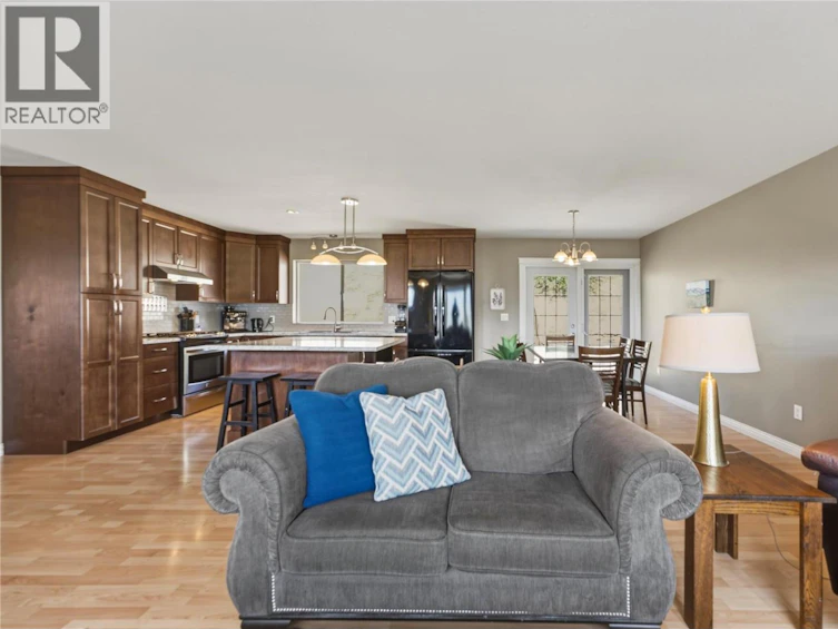 6512 Blue Jay Road, Vernon, BC, V1H 1W4 - 46