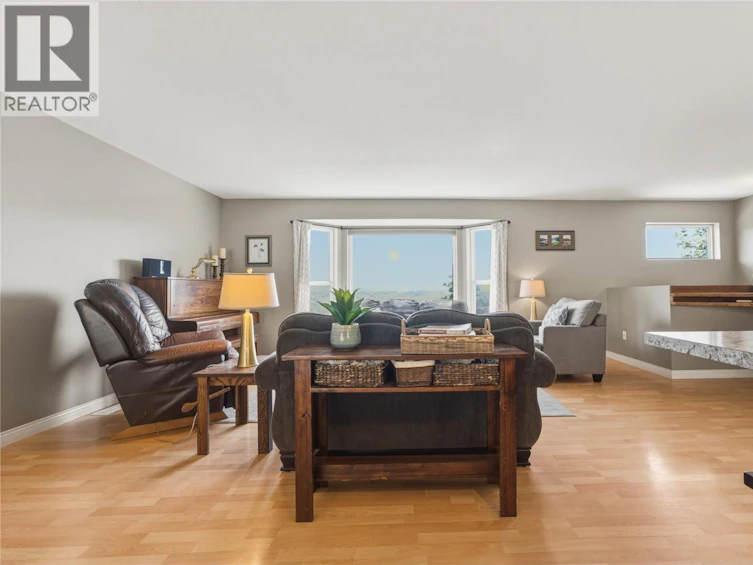 6512 Blue Jay Road, Vernon, BC, V1H 1W4 - 41