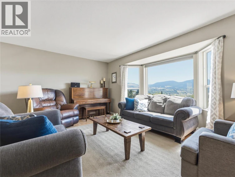 6512 Blue Jay Road, Vernon, BC, V1H 1W4 - 42