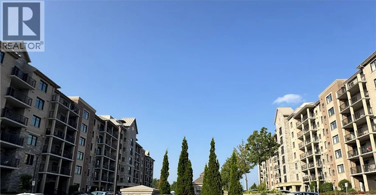 206-776 Laurelwood Drive, Waterloo, ON, N2V 2N2 - 2