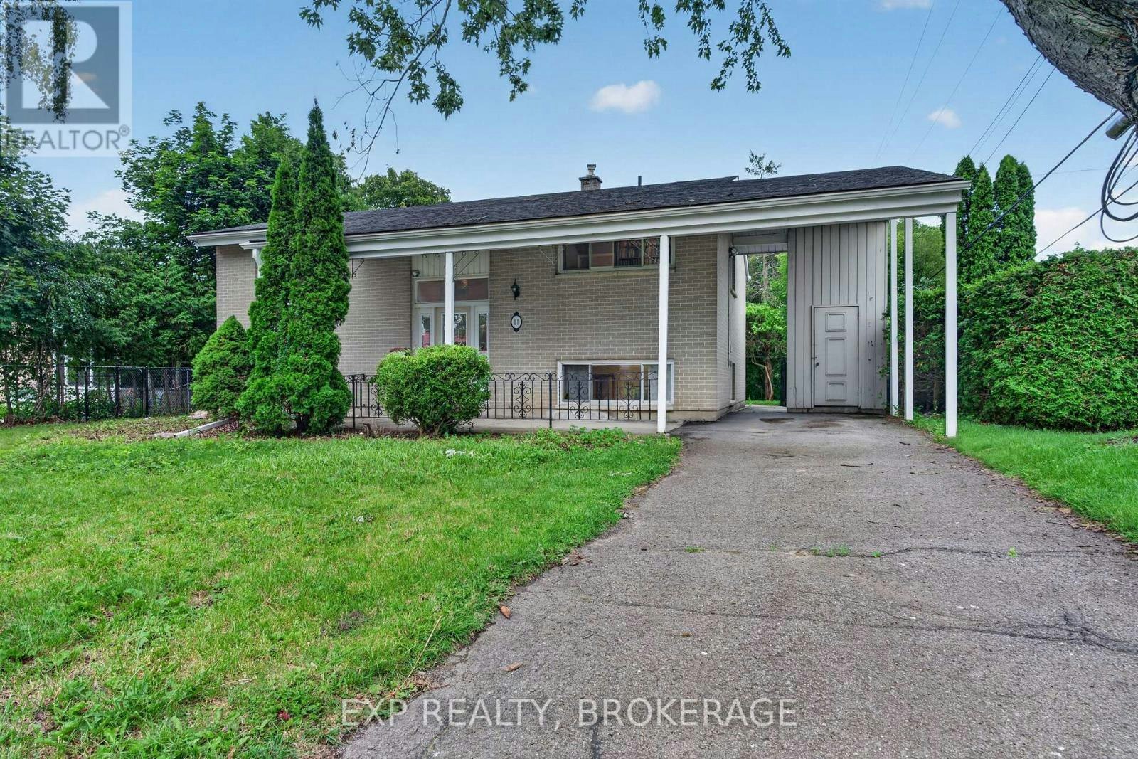 11 Pember Place, Kingston, ON, K7M 2P8