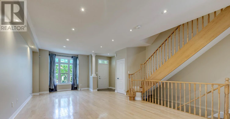 5494 Tenth Line W, Mississauga, ON, L5M 0G5 - 8