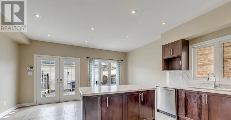 5494 Tenth Line W, Mississauga, ON, L5M 0G5 - 12