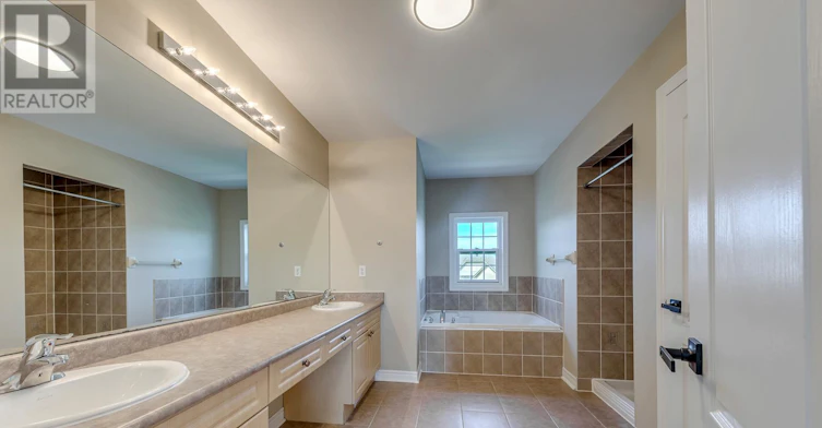 5494 Tenth Line W, Mississauga, ON, L5M 0G5 - 38