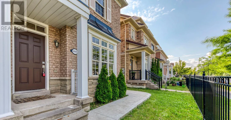 5494 Tenth Line W, Mississauga, ON, L5M 0G5 - 3