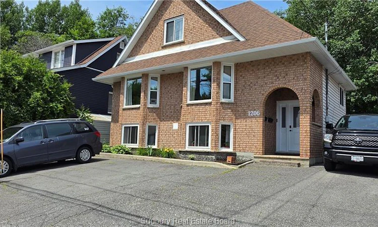 1206 Bancroft Drive