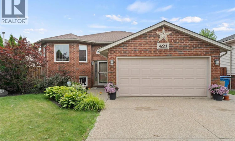 421 Mclellan