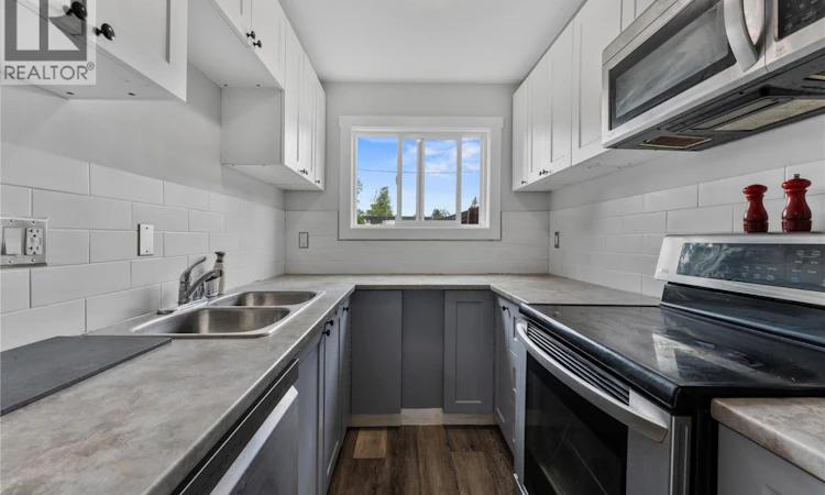 5-3135 Walnut Street