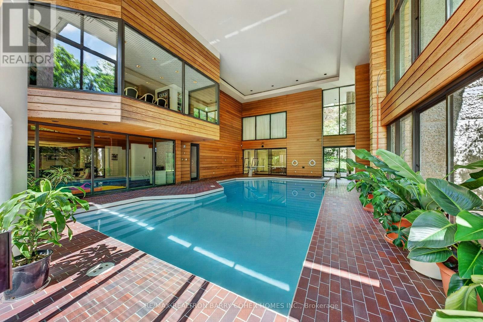 30 High Point Road, Toronto, ON, M3C 2R3 - 15