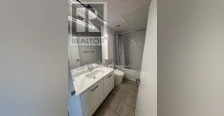 1707-832 Bay Street, Toronto, ON, M5S 1Z6 - 4