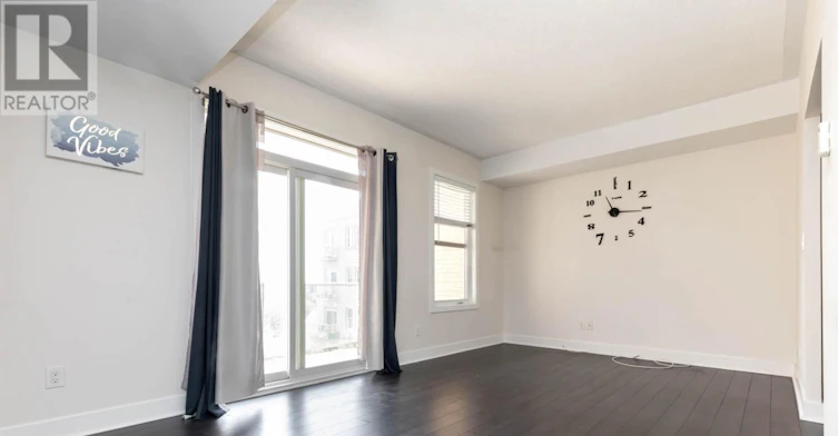 332-28 Prince Regent Street, Markham, ON, L6C 0V5 - 3