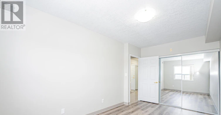 610-274 Erb Street W, Waterloo, ON, N2L 1W2 - 13