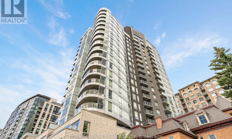 903-428 Sparks Street