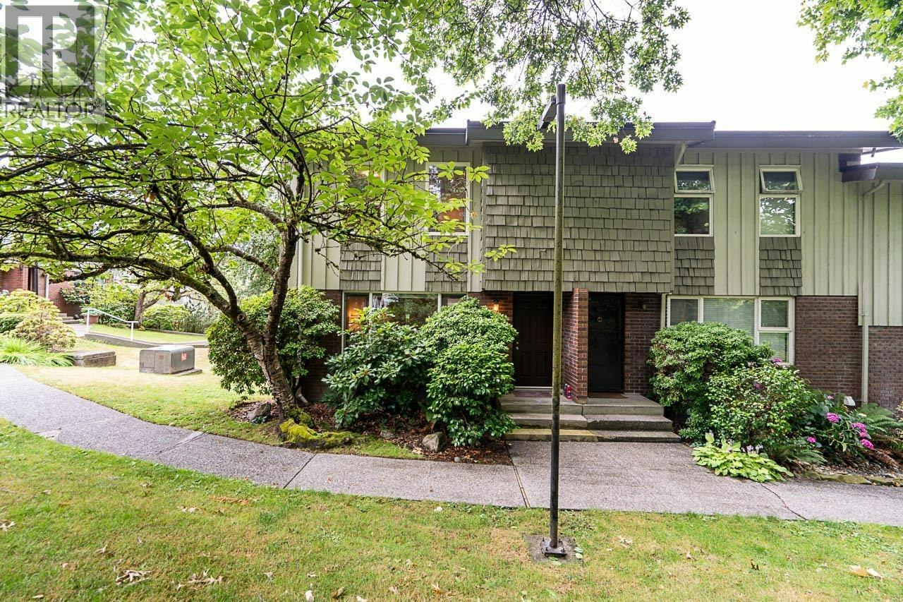 130-9061 Horne Street, Burnaby, BC, V3N 4L2