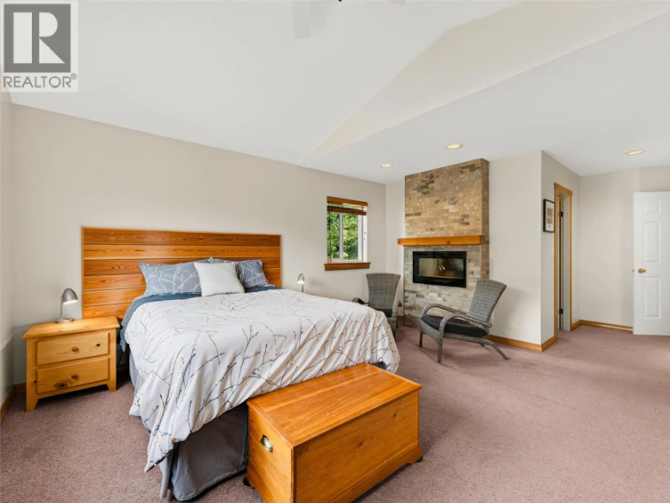1007 Hoover Street, Nelson, BC, V1L 4X9 - 23