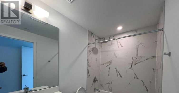 N718-7 Golden Lion Heights, Toronto, ON, M2M 0C1 - 8