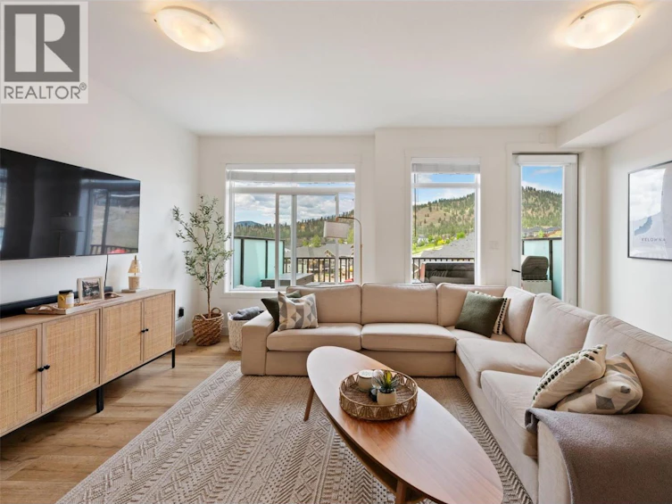 118-1115 Holden Road, Penticton, BC, V2A 0B7 - 3