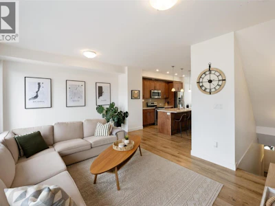 118-1115 Holden Road - 5