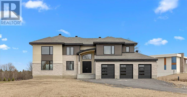 72 Synergy Way, Ottawa, ON, K2W 0K3