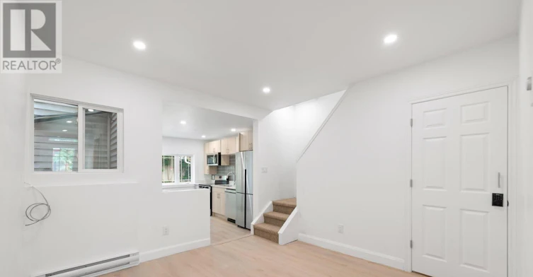 143 St Andrew Street, Ottawa, ON, K1N 5G3 - 8