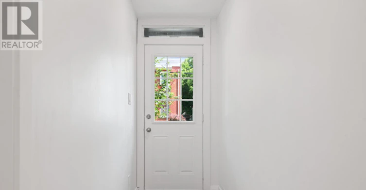 143 St Andrew Street, Ottawa, ON, K1N 5G3 - 4