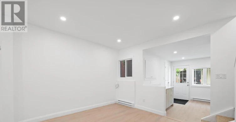 143 St Andrew Street, Ottawa, ON, K1N 5G3 - 9