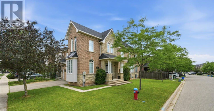 2395 Woodstock Trail, Oakville, ON, L6M 0C6 - 3