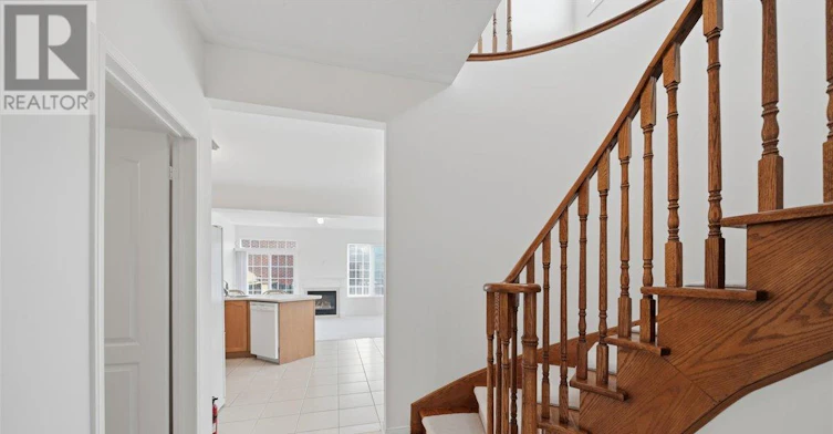 2395 Woodstock Trail, Oakville, ON, L6M 0C6 - 10