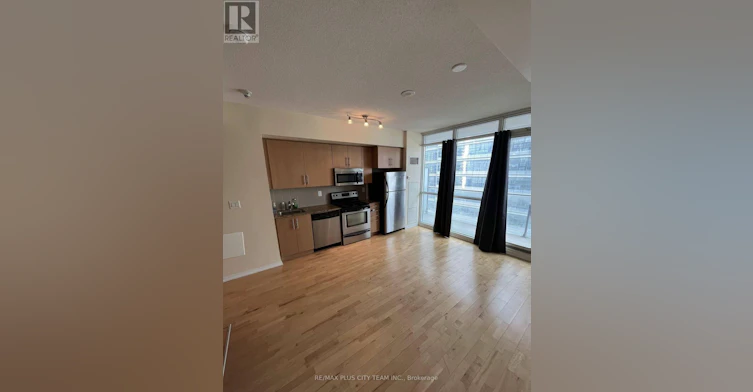 2206-65 Bremner Boulevard, Toronto, ON, M5J 0A7 - 5