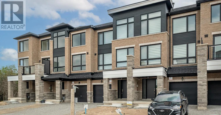 146 Blue Forest Crescent, Barrie, ON, L9J 0N5 - 3