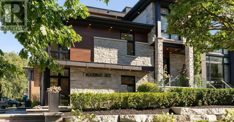 7 Woodvalley Drive, Toronto, ON, M9A 4H2 - 2