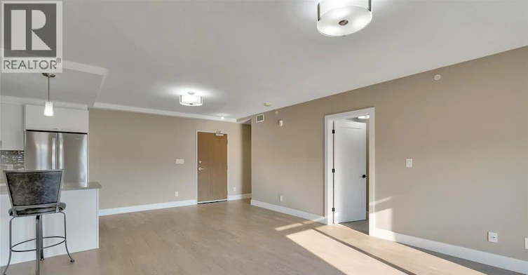 303-2550 Sandwich West Parkway, Lasalle, ON, N9E 2R6 - 5