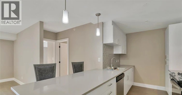 303-2550 Sandwich West Parkway, Lasalle, ON, N9E 2R6 - 8