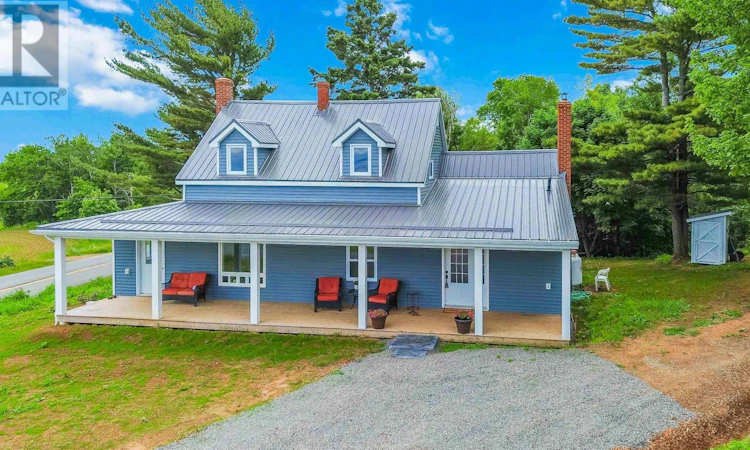 2617 Pereau Road