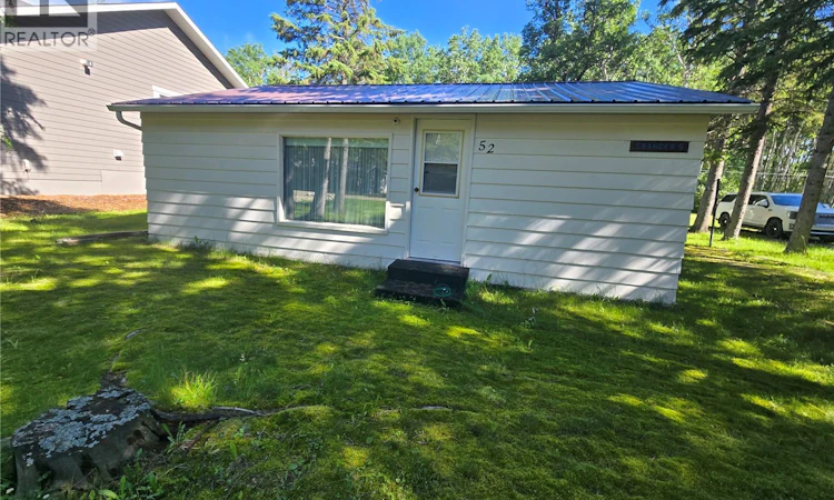 52 Aspen Crescent