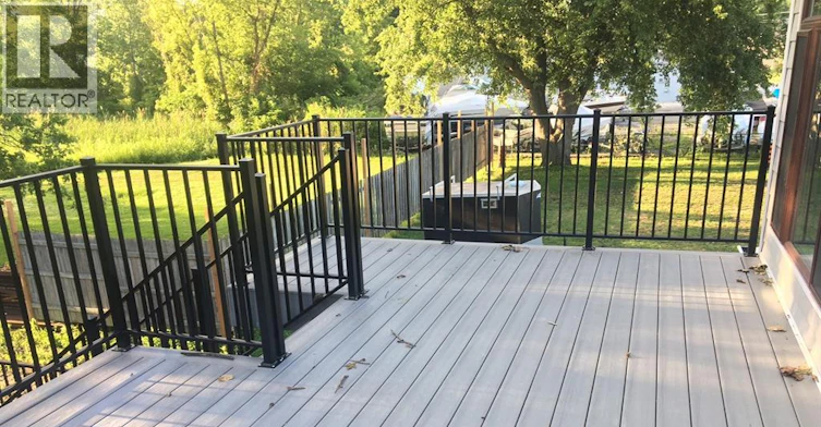 2496 Front Road, Lasalle, ON, N9J 2C4 - 4