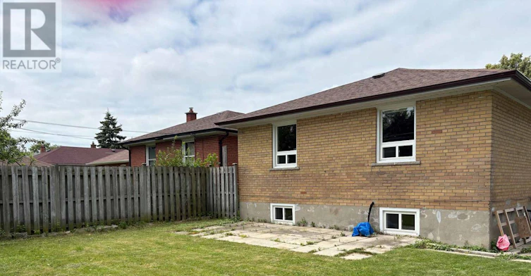 733 Markham Road, Toronto, ON, M1H 2A8 - 11