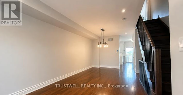 5B Mcgee Street, Toronto, ON, M4M 2L1 - 3