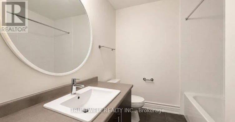 5B Mcgee Street, Toronto, ON, M4M 2L1 - 12