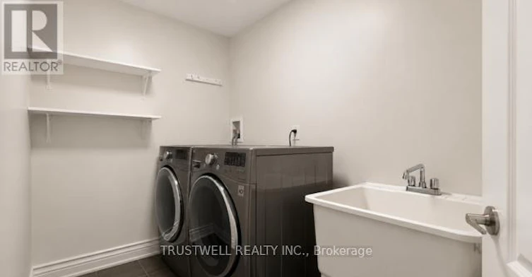 5B Mcgee Street, Toronto, ON, M4M 2L1 - 13