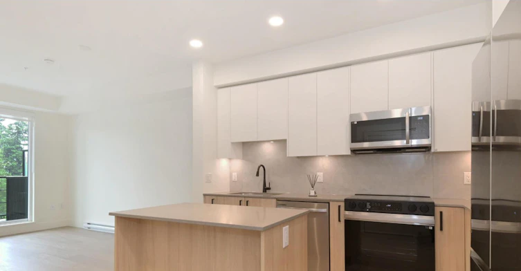 617-10065 133 Street, Surrey, BC, V3T 0X9 - 10