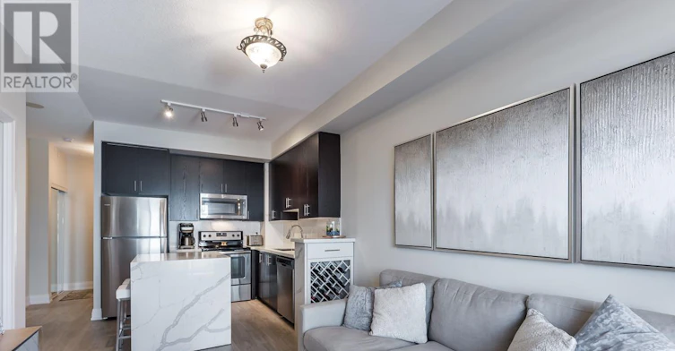 803-3600 7 Highway Road, Vaughan, ON, L4L 0G7 - 2