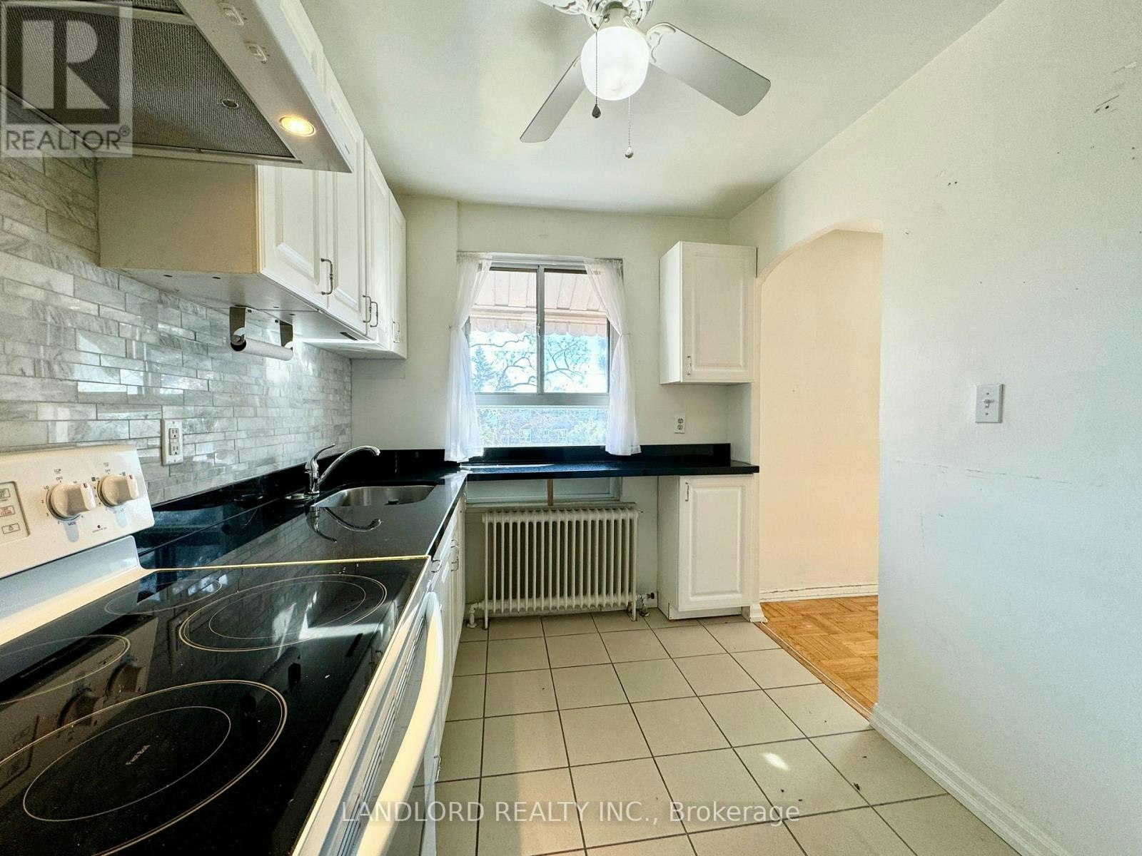 5-2696 Lake Shore Boulevard W, Toronto, ON, M8V 1G8 - 2
