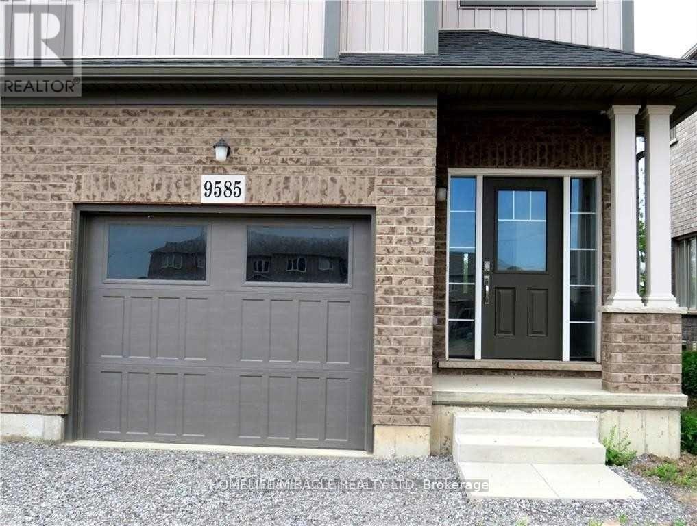 9585 Tallgrass Avenue, Niagara Falls, ON, L2G 0Y3 - 2