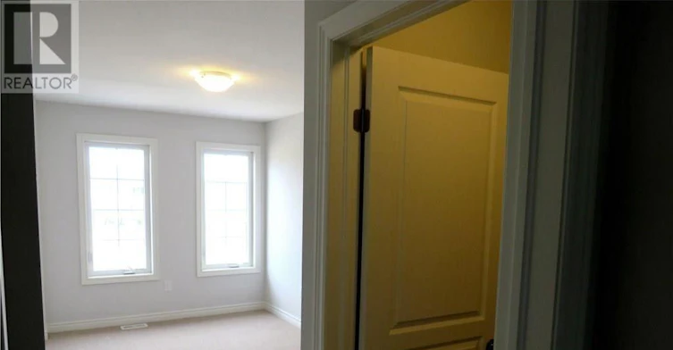 9585 Tallgrass Avenue, Niagara Falls, ON, L2G 0Y3 - 12