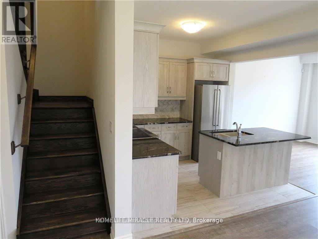 9585 Tallgrass Avenue, Niagara Falls, ON, L2G 0Y3 - 7